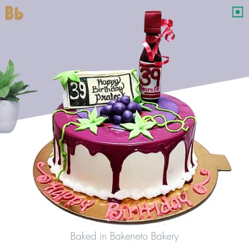 Evergreen Husband Cake is the best cake for husband's birthday or for boy friend's birthday, order cake for him online in Noida, Ghaziabad, Gaur city Noida Extension by Bakeneto.com