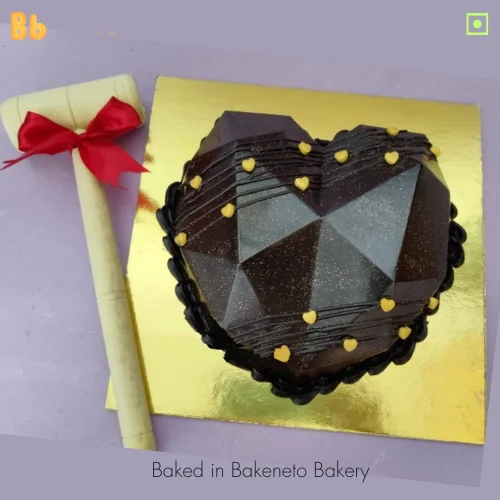 Delicious heart shape pinata chocolate cake available for home delivery in Noida, Indirapuram, Vaishali, Vasundhara by bakeneto bakery.