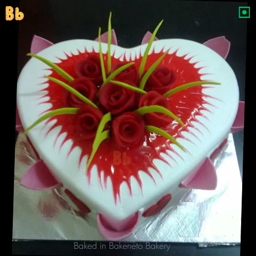 Specially designed unique Rose and Spike Cake is best cake to express love and celebrate differently. Order cake online in Indirapuram, Vaishali, Vasundhara Ghaziabad, Noida, Delhi and Noida Extension by bakeneto.com