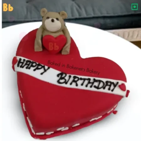 The customized fondant based Sweet Heart Cake is the cake with cute teddy on it. Order customized cake online by bakeneto in Noida, Delhi, Gurugram, Ghaziabad, Greater Noida Extension.