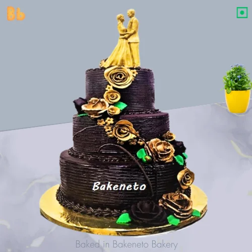 Order this Gold Rose & Love Cake Online and the get same day cake delivery in Noida, Ghaziabad, Vaishali, Vasundhara, Gaur city, Noida Extension and Delhi. Visit bakeneto.com and checkout all types of theme cakes online.